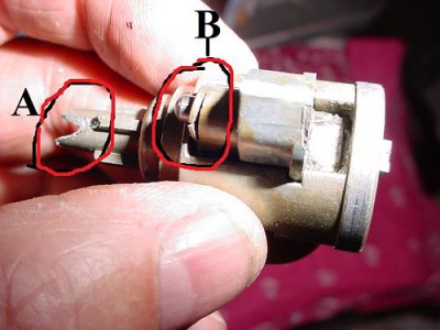 Steering Colum Lock behind the Tumbler part.jpg